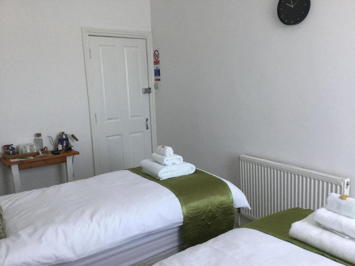 Fernville Guest House Уестън сюпър Меър Екстериор снимка